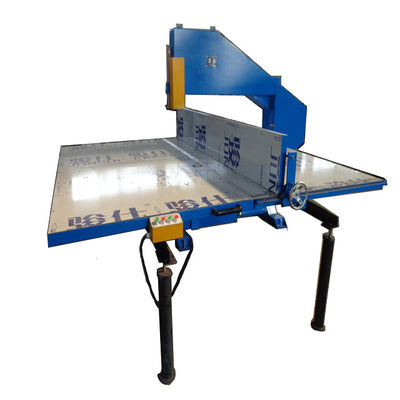 Cortador manual de cuchilla vertical para la distribución de alfombras de papel de plástico de plástico y cuero EPE